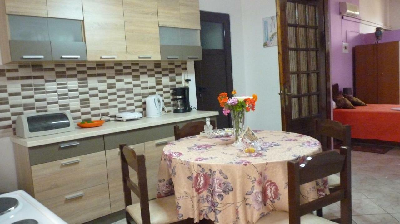 Gramvousa'S Filoxenia Apartment Kíssamos Eksteriør billede