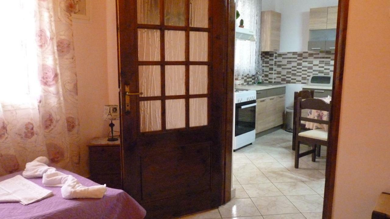 Gramvousa'S Filoxenia Apartment Kíssamos Eksteriør billede